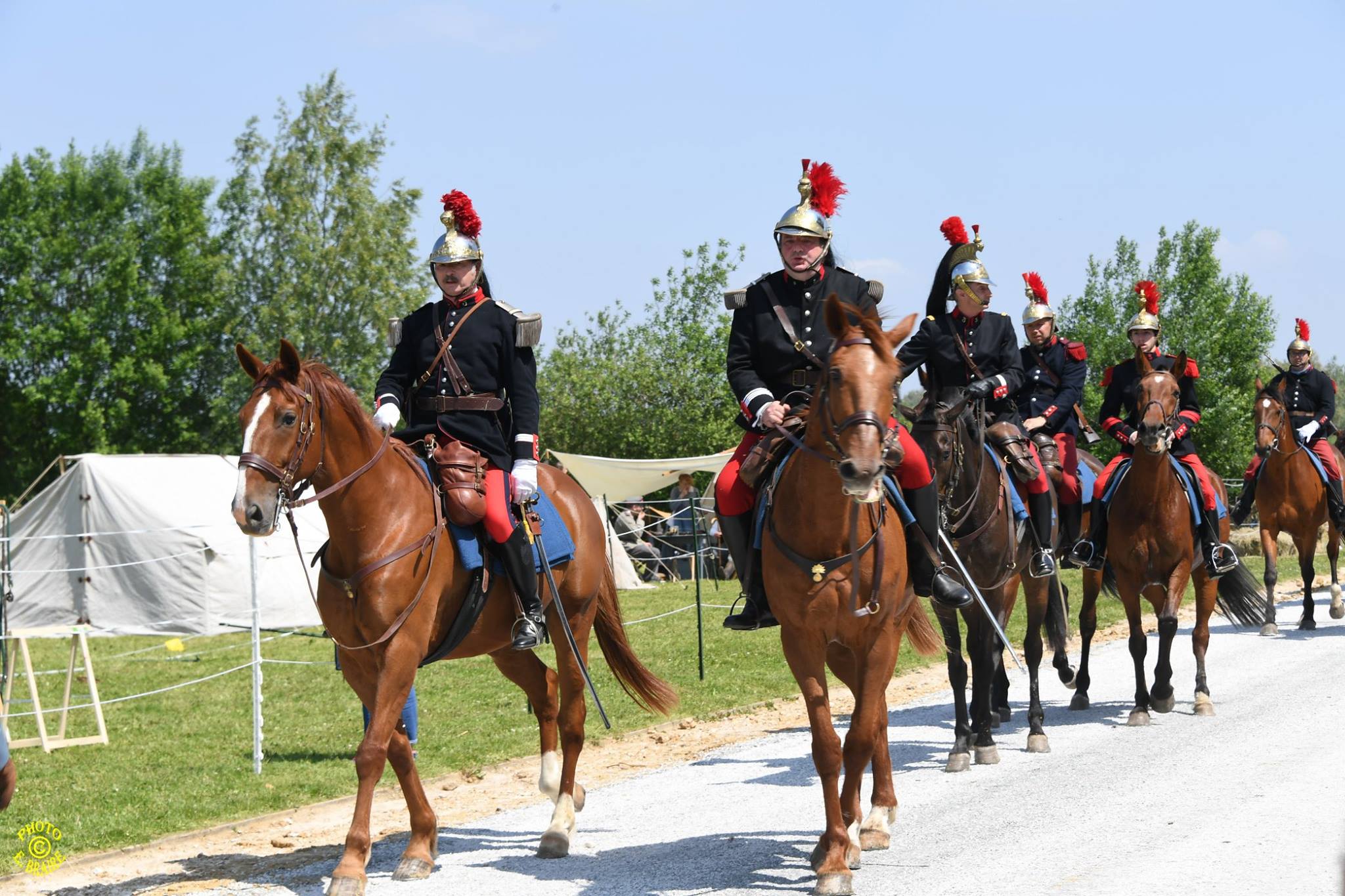 21 le 5ème Cuirassier au camp