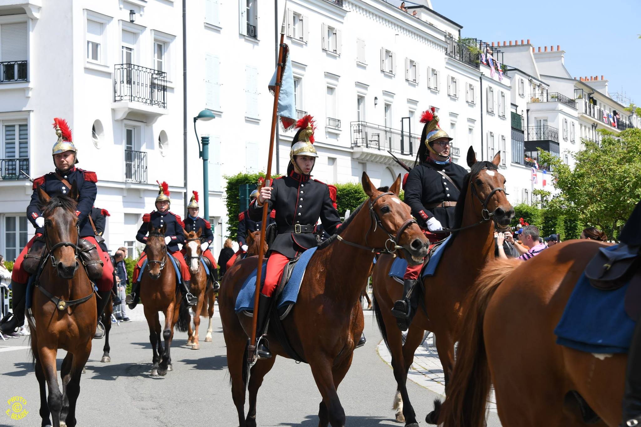 26 le 5ème Cuirassier en ville 5