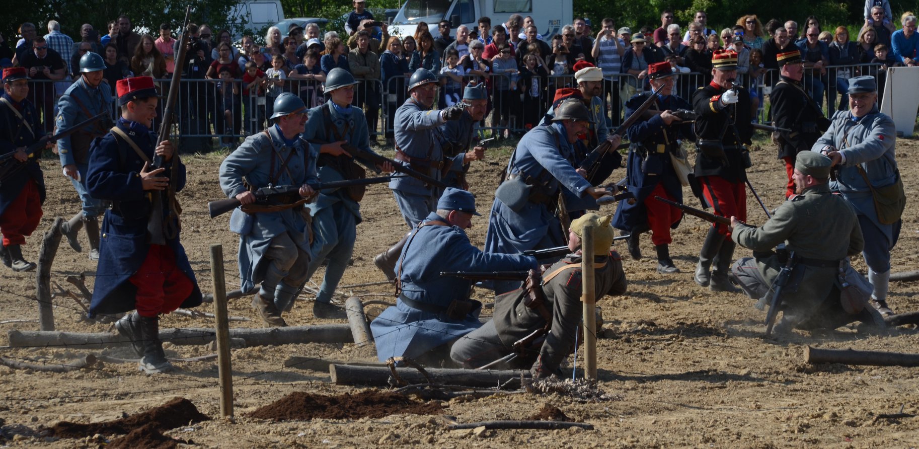 40Nos fiers Fantassins sous le commandement du Cmd Laurent