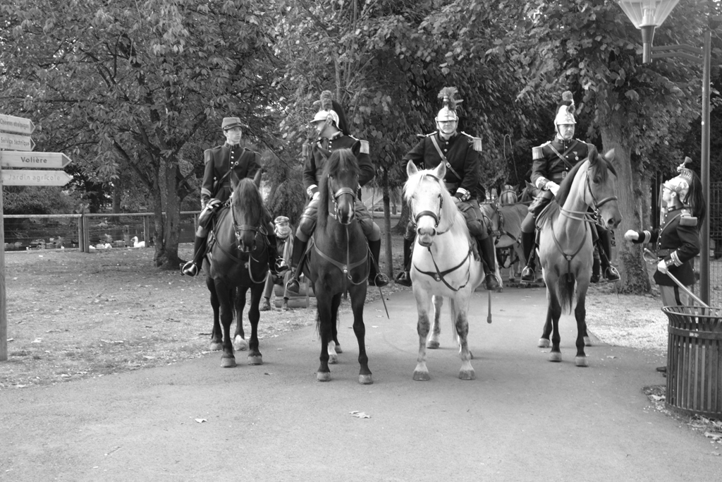 L'arrivée des troupes nb