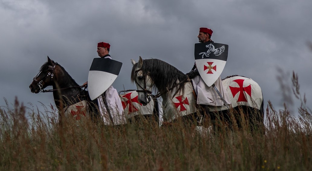 Les Chevaliers de l'Ordre du Temple veillent sur la destinée du monde chrétien