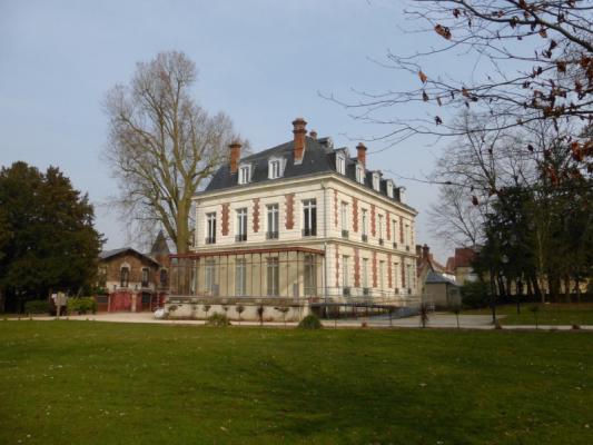 Chateau de soubiran dammarie les lys 1